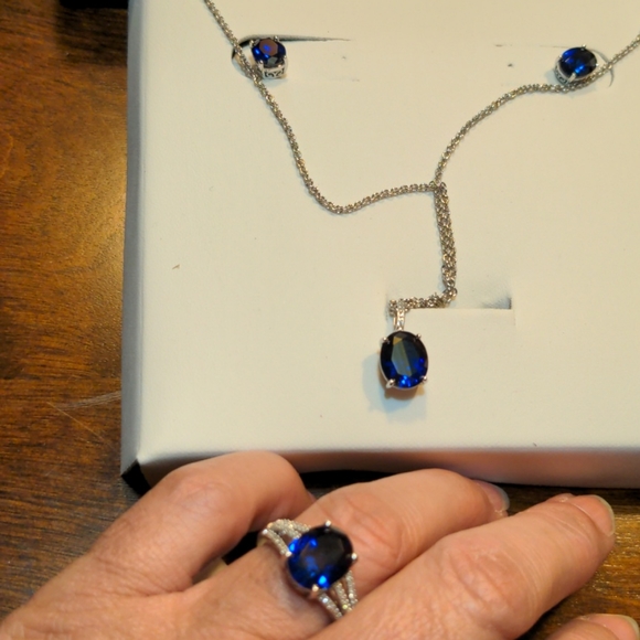 3 piece sapphire jeweyset - Picture 3 of 6